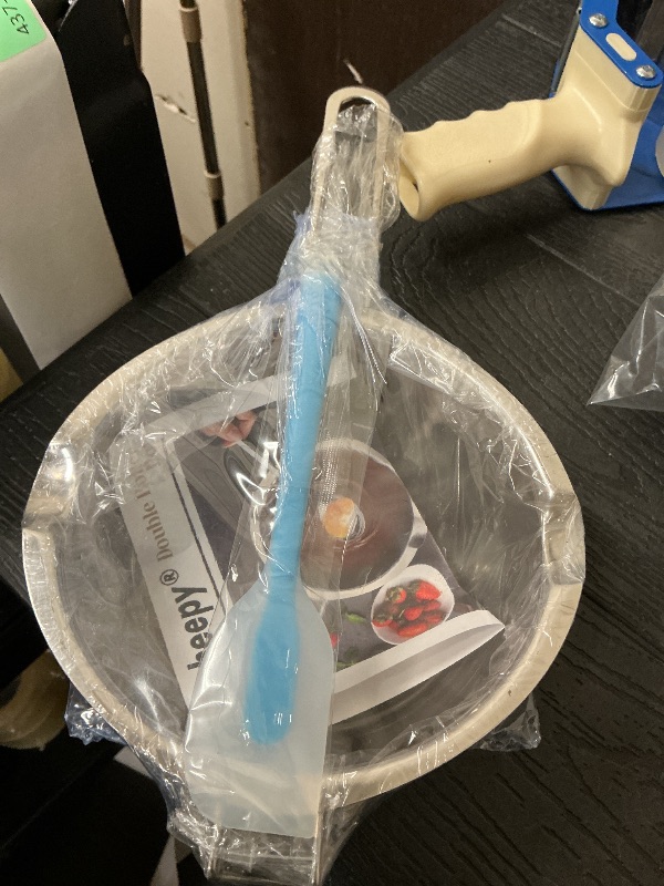 Photo 1 of 1000ML/1QT Double Boiler Chocolate Melting Pot, 304 Stainless Steel Candle Making Kit with Silicone Spatula for Chocolate, Candy, Candle, Soap, Wax