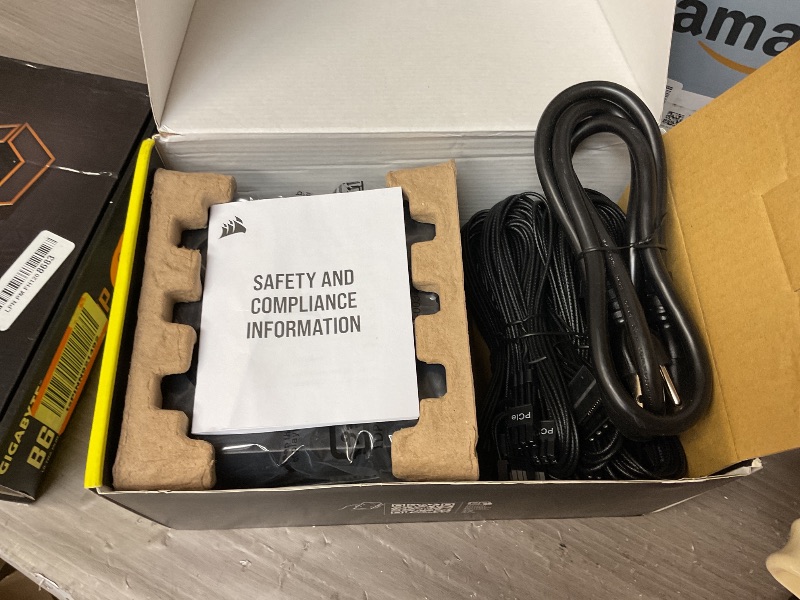 Photo 12 of msi Gaming RTX 5060 Ti 8G Gaming OC Graphics Card - 8GB GDDR7, NVIDIA Blackwell Architecture, DisplayPort x 3 (2.1a), HDMI 2.1b, Extreme Performance