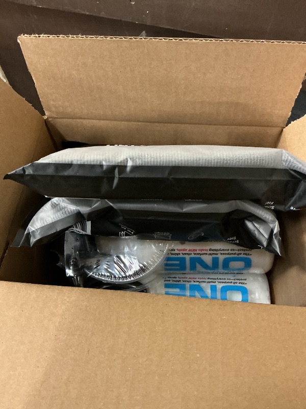 Photo 1 of MAXLONE ™ Car Spray with Triphene® Technology, Quick Spray & Wipe All Purpose Waterless Detailer Clean, Shine, Protect Paint, Glass, Wheels, Trim Without Pre-Washing (3, 20oz w 6 Micro Fiber Cloth)