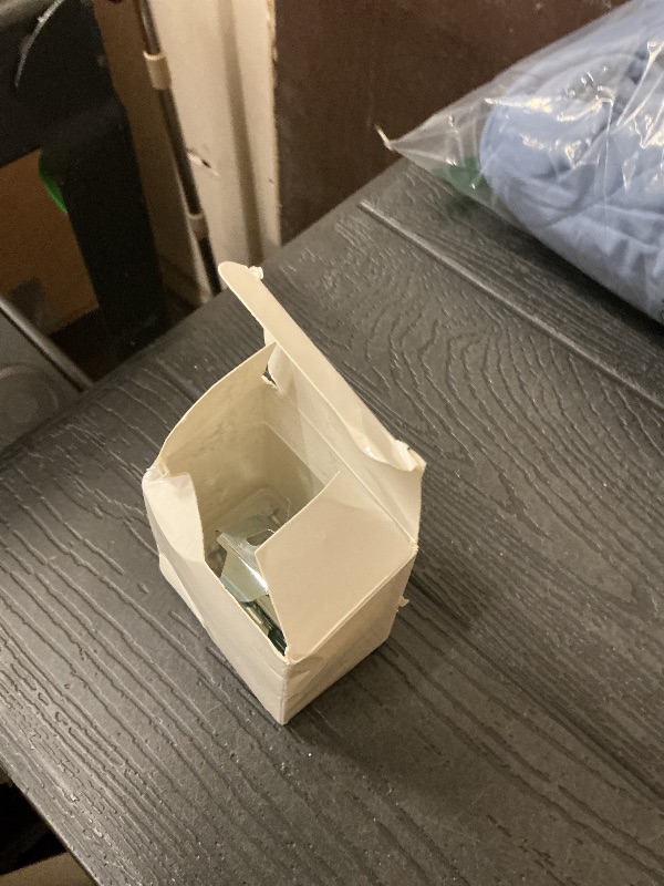 Photo 1 of Jetec 6 Pieces Mini Blind Brackets for Window Blinds, with Screws (1.5 x 2 Inch)