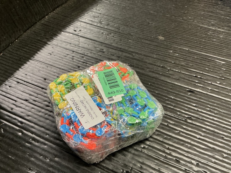 Photo 1 of 20pcs Random 24 Links Wacky Tracks Snap and Click Fidget Toys, Finger Sensory Toys, Snake Puzzles for Stress Relief, Party Bag Fillers, Random Color, Carnival Gift