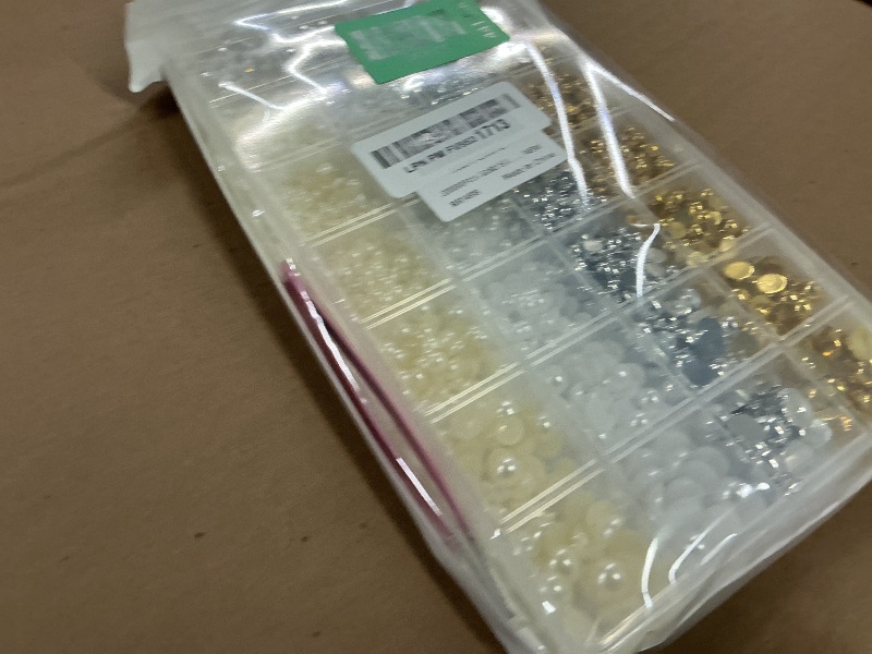 Photo 1 of 20000Pcs Gold Silver White Half Pearls for Crafting, Flatback Half Round Pearl for Nails, 6 Sizes ABS Pearl Beads Gems for Nails Art DIY Crafts Embellishment Shoes Clothes Bags DIY Making