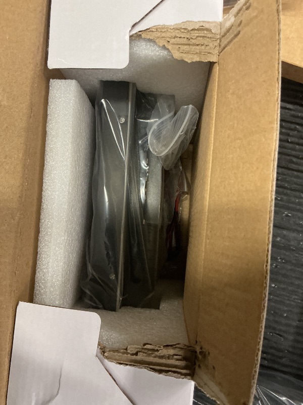 Photo 1 of [2G+64G] Android 15 Car Radio for Chevy Chevrolet Silverado SSR Tahoe 2003-2006, GMC Siera Yukon 2003-2006, Hummer 2003-2007 with CarPlay Android Auto,7" Touch Screen Car Stereo with WiFi GPS