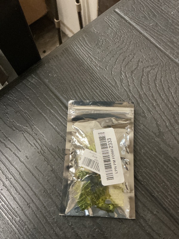 Photo 1 of (20 pcs) 20 Amp Standard Blade Fuse, 20 A Automotive Fuse for Car Truck