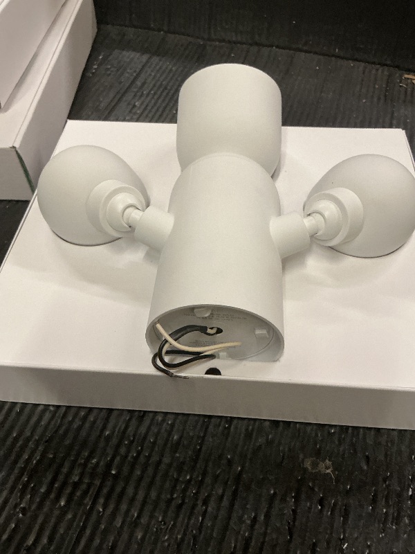 Photo 1 of Google Nest Cam with Floodlight - Outdoor Camera - Floodlight Security Camera, White, 1 Count (Pack of 1)