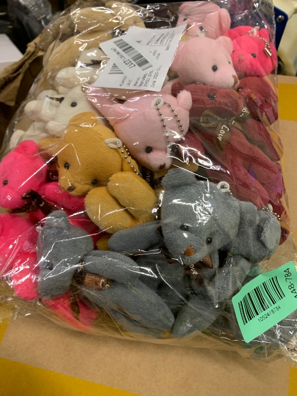 Photo 1 of 28PCS Valentine's Day Gift Cards Plush Bear Stuffed Keychain Toys, Mini Stuffed Animal Plush Toys Keychains for Kids School Classroom Rewards, Valentine's Gifts Exchange, Valentines Party Favor