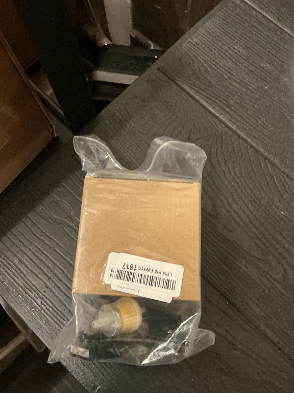 Photo 1 of 212cc Carburetor Replacement for Harbor Freight Predator 212cc R210 6.5HP 7HP OHV Horizontal Engine Replace Models 60363 68121 69727 68120 69730 carb (with Spark Plug and insulator)