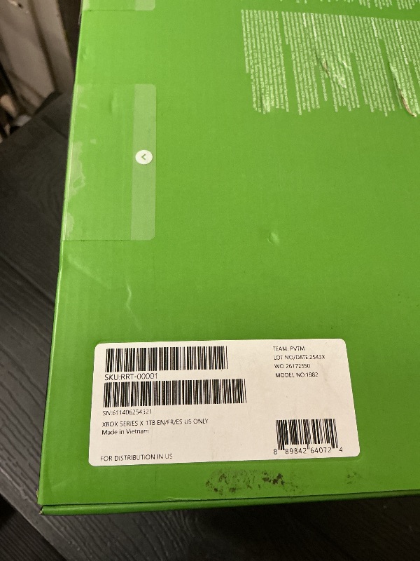 Photo 1 of Xbox Series X - Gaming Console - 1TB SSD - Includes Wireless Controller - 4K Gaming - 120FPS - Carbon Black