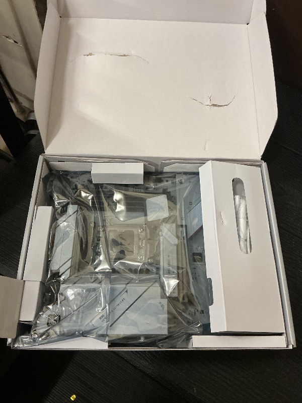 Photo 1 of ASUS ROG Strix B850-A Gaming WiFi AMD AM5 B850 ATX Motherboard 14+2+2 Power Stages, DDR5 AEMP, 2.5G LAN, WiFi 7 with Q-Antenna, 4X M.2, PCIe® 5.0, USB 20Gbps Type-C, AI Networking II, ASUS AI Advisor