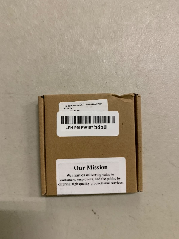 Photo 1 of 1/4"-20 x 3/4 inch Stainless Socket Head Cap Screws, 304 Stainless Steel 18-8, Allen Hex Drive, Full Thread Coverage, 30 Pack