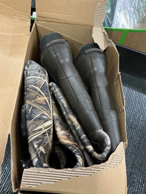 Photo 1 of HISEA Chest Waders for Men, Hunting Wader with 800G Insulated Boots, 4.5mm Neoprene Waterproof Mens Camo Bootfoot Waders