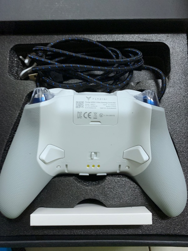 Photo 1 of FLYDIGI Apex 5 PC Controller, Forceflex Joystick 2.0, ForceAdapt Triggers, 3ms Ultra-Low Latency, RGB Light Bar, Full-Color LCD Display,1500mAh Battery PC/NS/Android/TV