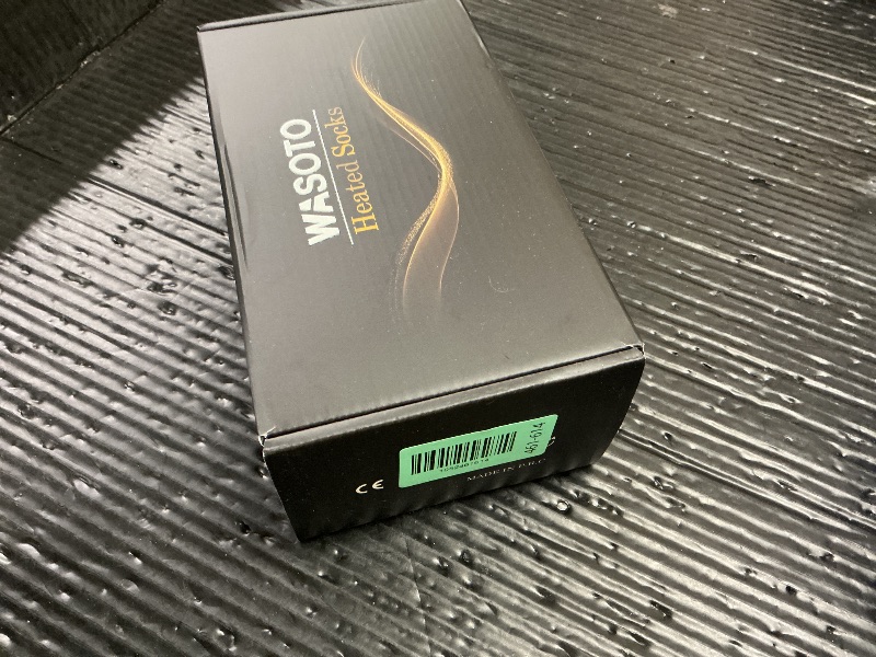 Photo 1 of Heated Socks for Men Women 3000mAhBattery Rechargeable Washable with APP Control for Hunting Fishing Camping Hiking(Black,M)