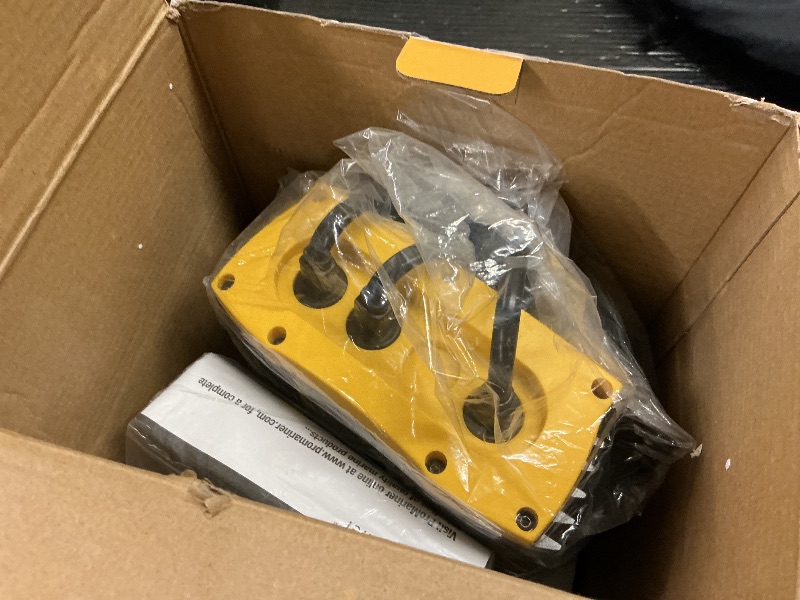 Photo 1 of PROMARINER PROSPORT HD 12 GEN4 12 AMP 2 BANK BATTERY CHARGER