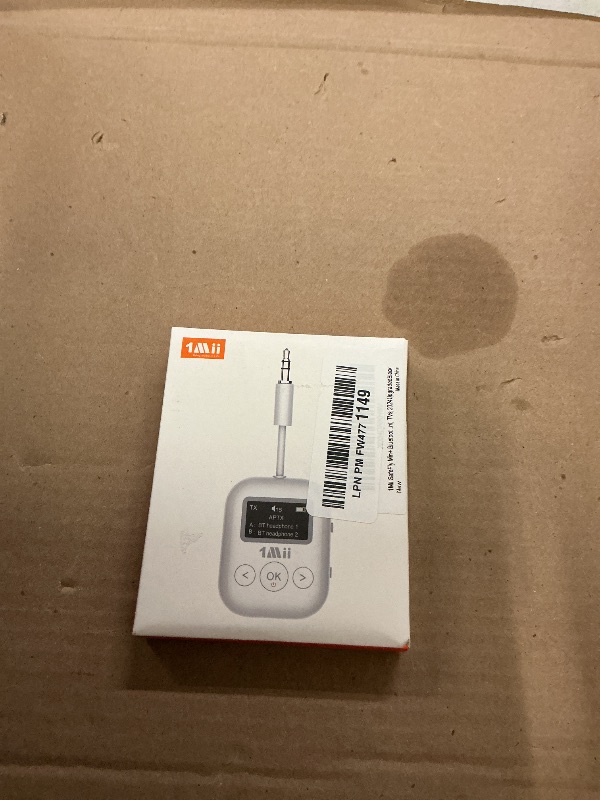 Photo 1 of 1Mii SafeFly Min+ Bluetooth Transmitter and Receiver,Bluetooth Adapter for Airplane, Supports to 2 AirPods/Headphones,Use with Any 3.5mm Jack on Airplanes, Gym, TVs, Car, Home, Boat(White)