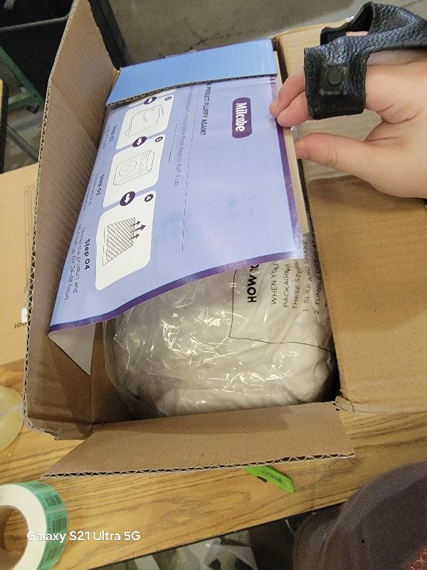 Photo 1 of 3 Inch Ultra-Fluffy Memory Foam Mattress Topper Full for Back Pain, Extra Soft Pillow Top Full Mattress Topper with 4X Support, Mattress Pad with Breathable Air Mesh Sides, 6-21'' Deep Pocket