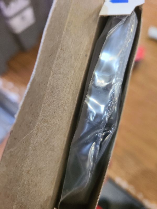 Photo 1 of ACDelco Gold 18K2524 (19336858) Front Electronic Brake Pad Wear Sensor