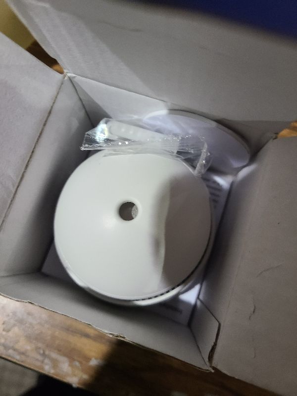 Photo 1 of 1 Pack Interconnected Smart Smoke Detector Smoke Alarm Bluetooth Real-Time App Alerts, Wi-Fi Smoke Detector Fire Detectors for Home Connectivity & 10-Year Battery Life & Multi-User Binding