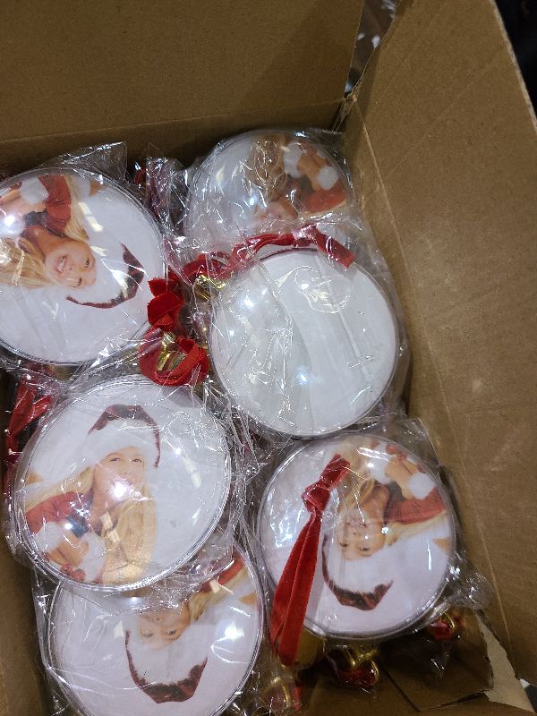 Photo 1 of 20 PCS Christmas Photo Ornament Ball,Clear Plastic Photo Frame Hanging Ornaments,DIY Personalized Picture Frame Baubles for Christmas Tree Valentine Holiday Decor