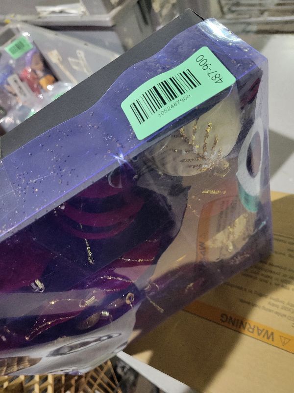 Photo 1 of 32 Pieces Christmas Ornament Set, Red Velvet Ornaments for Christmas Tree?Christmas Tree Hanging Ball Decorations Assortment?for Holiday, Wedding, Party Decor