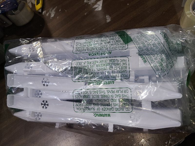 Photo 1 of 16" Tall Christmas Tree Fence, 12 Pcs White Plastic Decoratio Gate for Xmas Tree Proofing Pet Cat And Toddler Baby, Ideal for Home Indoor, Wedding, Garden, Thick Round Reja para Arbol de Navidad