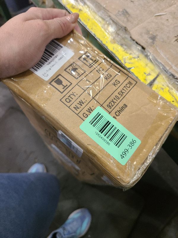 Photo 1 of 20" Hedge Trimmer Cordless, 21V Electric Hedge Trimmer with 2 Pack 4.5Ah Batteries and Charger Included, Goggles, Gloves, Small Bush Trimmer Garden Tools for Tree, Garden, Lawn, Yard