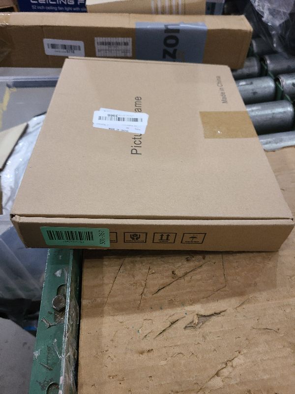 Photo 1 of 2 Pcs Gold Floating Picture Frame, Tempered Glass Frame, for Tabletop Display, Gold Metal Display, for Multi Size Photos(8 x 10 inch)