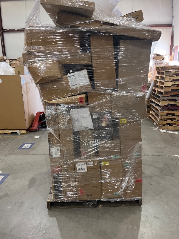 Photo 1 of General Merchandise pallet roughly 60 items