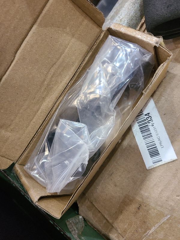 Photo 1 of 2342503 Harmonic Balancer Bolt for Chevrolet Gen III/IV LS1 LS2 LS3 LS6 Small Block 4.8L / 5.3L / 5.7L / 6.0L / 6.2L Engines (Except LS7)