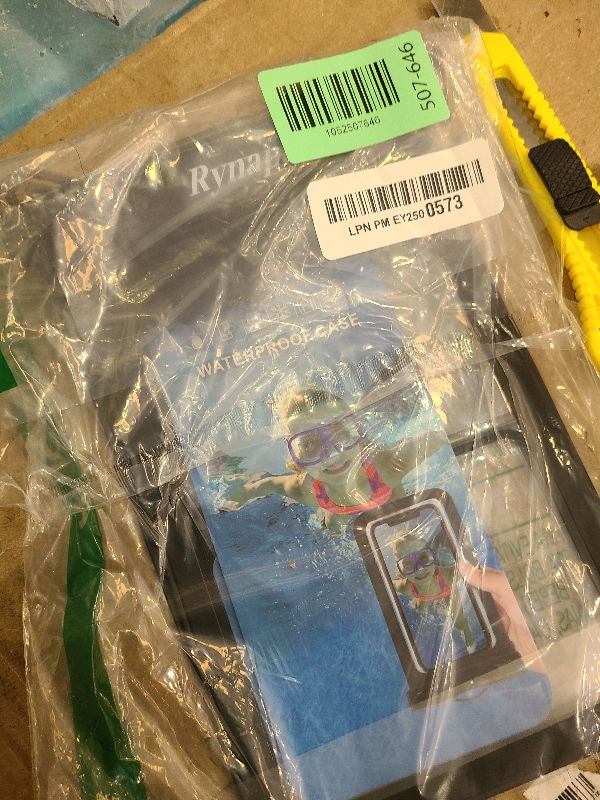 Photo 1 of [Up to 10"] Large Waterproof Phone Pouch Bag - 2 Pack Waterproof Phone Case for iPhone 17 16 15 14 Pro Max Galaxy S25 S24 Ultra, IPX8 Cellphone Water Protector Pouch Beach Essentials Travel Must Haves