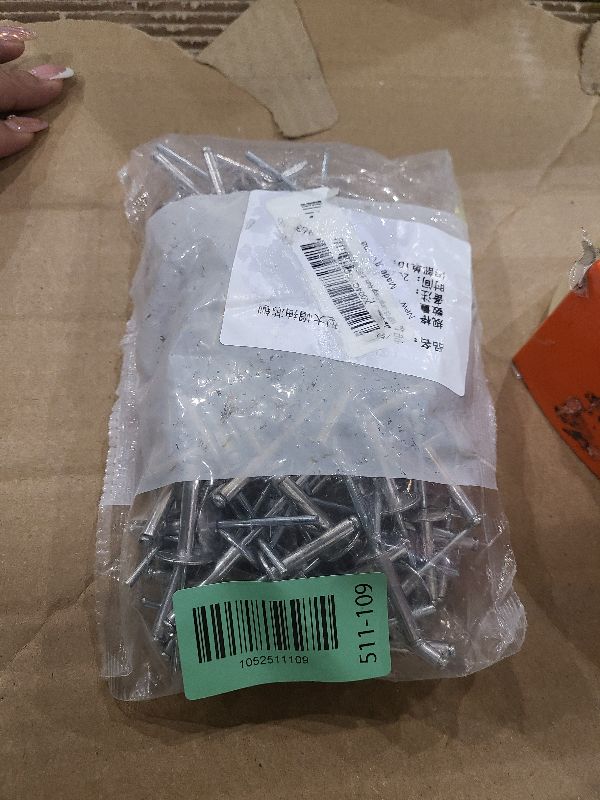 Photo 1 of 100PCS Large Flange Aluminum Pop Rivets 3/16" x 1" Aluminum Boat Rivets Dome Body Blind Rivet Set for Sheet Steel Duct Work Marine Long Pop Rivets with Big Head Steel Mandrel