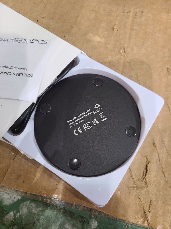 Photo 1 of 20W Fast Wireless Charger Pad,Wireless Phone Charging Station Compatible with iPhone 17 Pro/16/15/14/13/12/11/SE/X/AirPods,15W Fast Charge for Samsung Galaxy S25/S24/S23/S22/S21/Note/Buds,Pixel