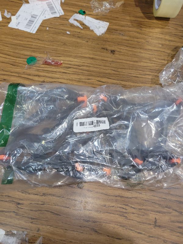 Photo 1 of 10 Pack Spring Clamps Heavy Duty - Assorted Sizes Spring Clips Plastic 6.5 Inches, 4.5 Inches, 3.5 Inches Set - Backdrop Clips Small Clamps For Crafts Woodworking Background