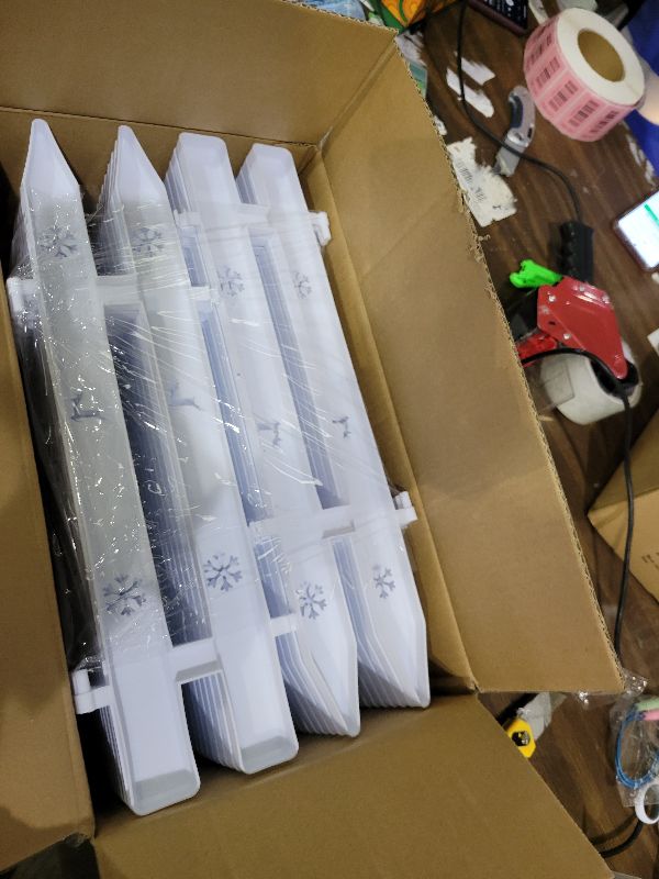 Photo 1 of 18pcs Christmas Tree Gate, 15.7 Inches Tall Christmas Tree Picket Fence for Dogs, Round Toddler Baby Proof White Gate Around Xmas Tree, Thick Plastic Reja para Arbol de Navidad Pet Cat Protector