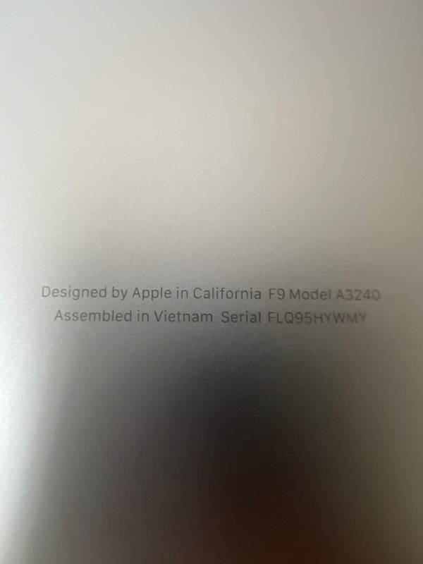 Photo 1 of Apple 2025 MacBook Air 13-inch Laptop with M4 chip: Built for Apple Intelligence, 13.6-inch Liquid Retina Display, 24GB Unified Memory, 512GB SSD Storage, 12MP Center Stage Camera, Touch ID; Sky Blue