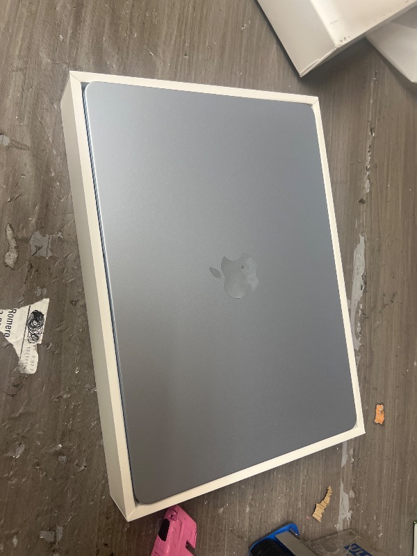 Photo 1 of Apple 2025 MacBook Air 13-inch Laptop with M4 chip: Built for Apple Intelligence, 13.6-inch Liquid Retina Display, 24GB Unified Memory, 512GB SSD Storage, 12MP Center Stage Camera, Touch ID; Sky Blue