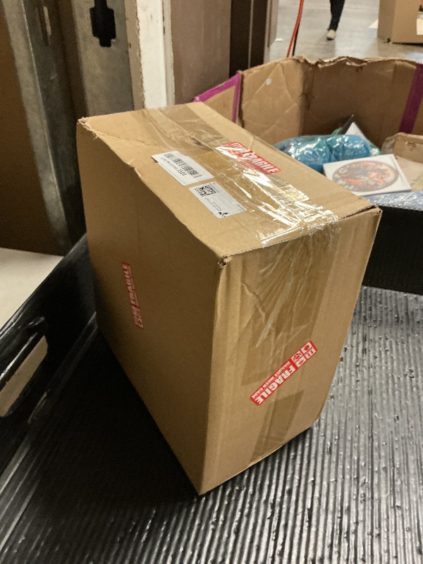 Photo 1 of 11-inch Plastic Acrylic Cake Dome Cover, Suitable for Cake Stand Plates Transparent Cake Cover(Transparent Handle)