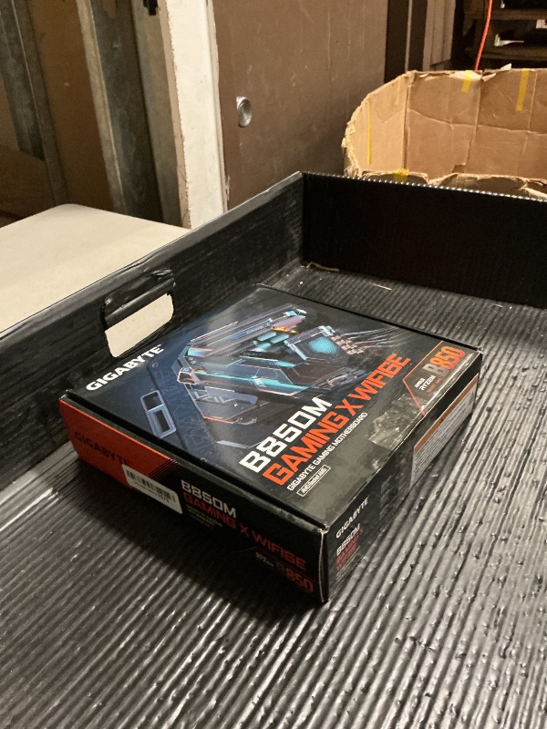 Photo 1 of GIGABYTE B850M Gaming X WIFI6E AMD AM5 mATX Motherboard, Support AMD Ryzen 9000/8000/7000 Series, DDR5, 10+2+2 Power Phase, 2X M.2, PCIe 5.0, USB-C, WIFI6E, 2.5GbE LAN, EZ-Latch, 5-Year Warranty