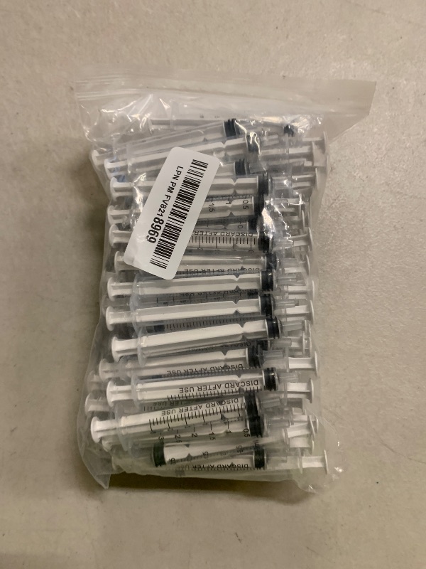 Photo 1 of 100 Pack 3mL Syringe with Tip Cap for Liquid, 3cc Plastic Syringes with Cover, Non-Sterile, No Needle