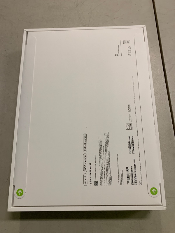 Photo 1 of Apple 2025 MacBook Air 13-inch Laptop with M4 chip: Built for Apple Intelligence, 13.6-inch Liquid Retina Display, 16GB Unified Memory, 256GB SSD Storage, 12MP Center Stage Camera, Touch ID; Silver