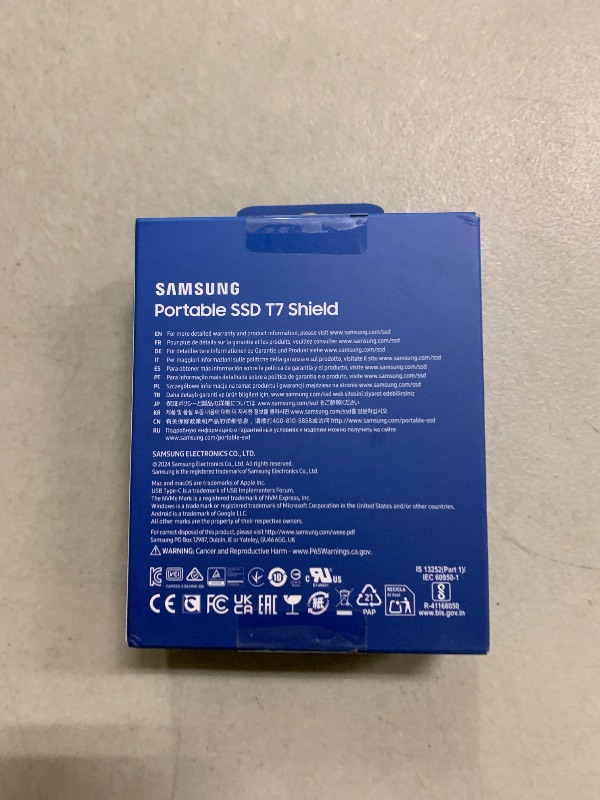View 3 of Samsung T7 Shield 2TB, Portable SSD, up-to 1050MB/s, USB 3.2 Gen2, Rugged,IP65 Water & Dust Resistant, for Photographers, Content Creators and Gaming, Extenal Solid State Drive (MU-PE2T0S/AM), Black