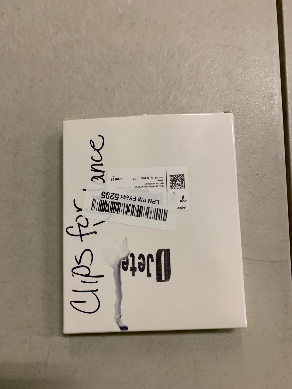 Photo 1 of 4 Pieces Valance Clips Vertical Blind Clear Valance Clip Bracket Vertical Blind Hidden Installation Bracket Replacement Part, Outside Mount