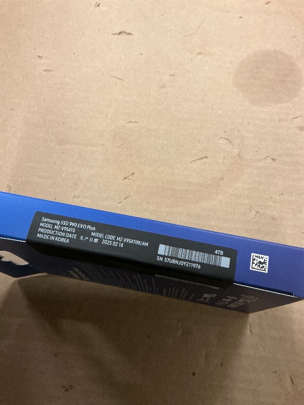 Photo 1 of FACTORY SEALED— Samsung 990 EVO Plus SSD 4TB, PCIe Gen 4x4 | Gen 5x2 M.2, Speeds Up-to 7,250 MB/s, Upgrade Storage for PC/Laptops, HMB Technology and Intelligent Turbowrite 2.0, (MZ-V9S4T0B/AM)