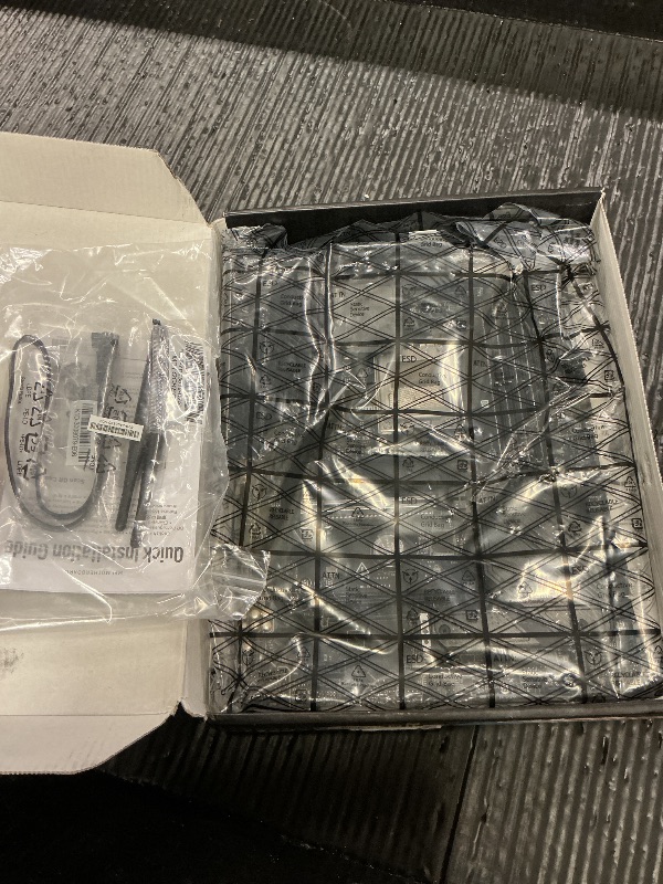 Photo 1 of MSI MAG B650 Tomahawk WiFi Gaming Motherboard (AMD Ryzen 9000/8000/7000 Series Processors, AM5, DDR5, PCIe 4.0, M.2, SATA 6Gb/s, USB 3.2 Gen 2, HDMI/DP, Wi-Fi 6E, Bluetooth 5.3, 2.5Gbps LAN, ATX)