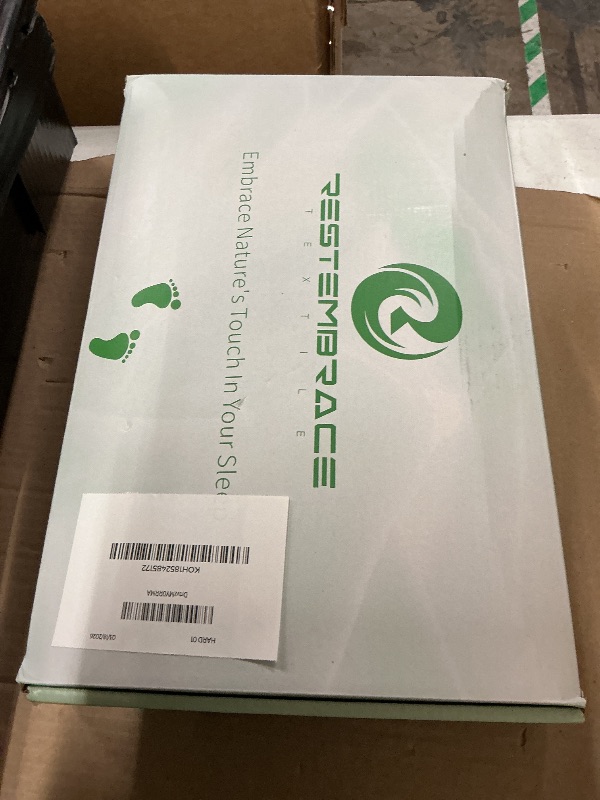 Photo 1 of Grounding Sheets King 15% Silver Fiber 85% Cotton with Outlet Tester, Grounded Sheet Kit Fitted Bed Sheet Earth Connected Bedding(White Little, King)