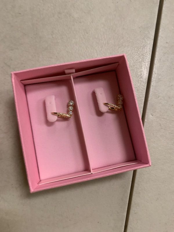 Photo 1 of Swarovski 5723300 Stilla Attract Hoop Earrings Round Cut, Jewellery
