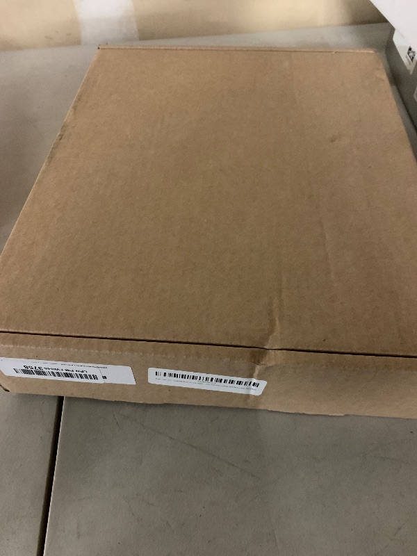 Photo 1 of LOCKED …………Late 2020 Apple MacBook Air with Apple M1 Chip (13.3 inch, 8GB RAM, 128GB SSD) Space Gray (Renewed)
