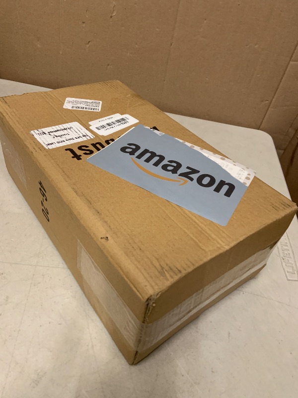 Photo 1 of Acrylic Sign Holder 4x6, 20 Pack Clear Table Vertical Double Sided Table Menu Display, Plastic Desktop Picture Frames Stand Acrylic Paper Holder Tabletop Sign Holder for Wedding Office Show Fair