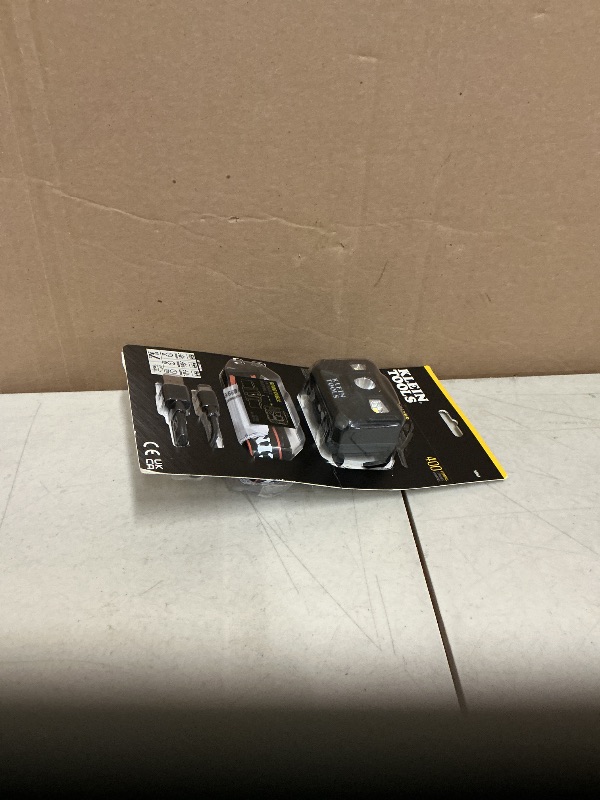 Photo 1 of **********MISSING PARTS*******
Klein Tools 56064 Rechargeable Auto-Off LED Headlamp, Silicone Strap, 400 lms, All-Day Runtime, for Work, Running, Outdoor Hiking, Camping