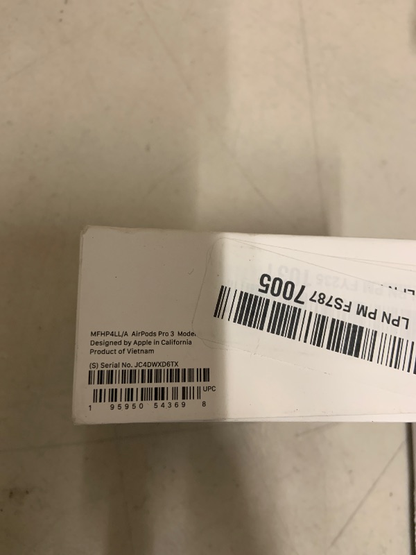 Photo 1 of SEE NOTES ,,,,,,,,,,,Apple AirPods Pro 3 Wireless Earbuds, Active Noise Cancellation, Live Translation, Heart Rate Sensing, Hearing Aid Feature, Bluetooth Headphones, Spatial Audio, High-Fidelity Sound, USB-C Charging